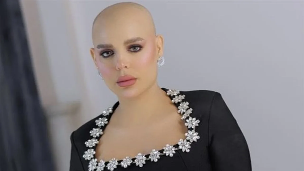 صدمة الجمهور.. هبة السيسي تكشف أسرار معاناتها مع تساقط الشعر والاكتئاب النفسي